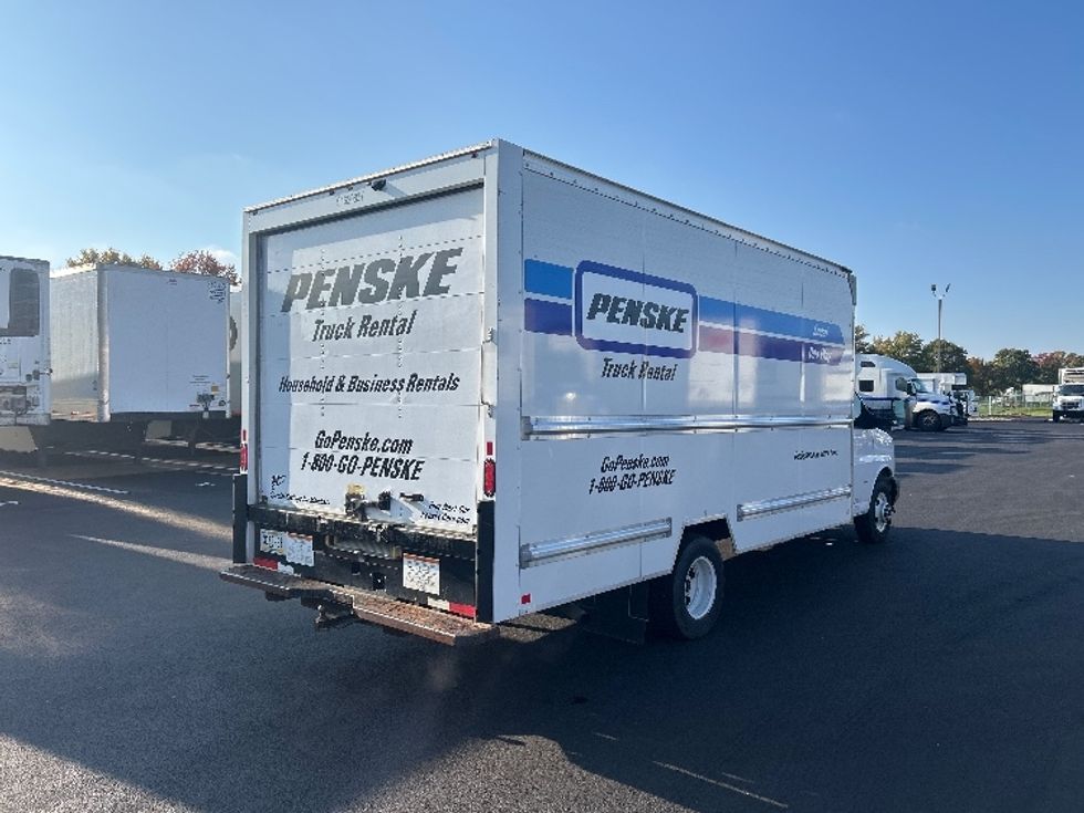 Light Duty Box Truck-Light and Medium Duty Trucks-GMC-2021-Savana G33903-Decatur-AL-106,863\n\t\tmiles-$ 30,000 - Image 13