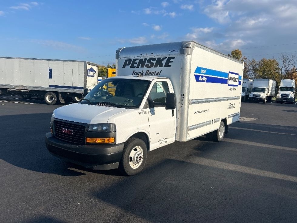 Light Duty Box Truck-Light and Medium Duty Trucks-GMC-2021-Savana G33903-Decatur-AL-106,863\n\t\tmiles-$ 30,000 - Image 3