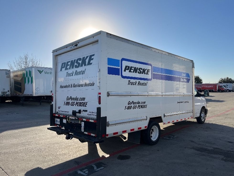 Light Duty Box Truck-Light and Medium Duty Trucks-GMC-2021-Savana G33903-Denton-TX-81,180\n\t\tmiles-$ 29,250 - Image 13