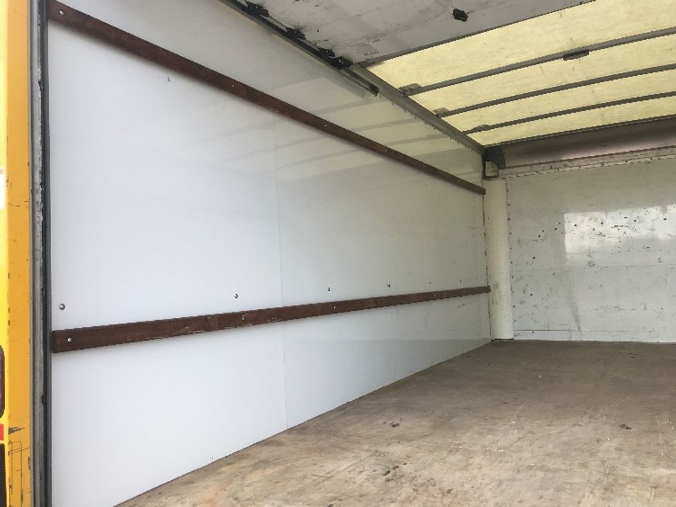 Light Duty Box Truck-Light and Medium Duty Trucks-GMC-2021-Savana G33903-Denton-TX-86,012\n\t\tmiles-$ 34,000 - Image 11