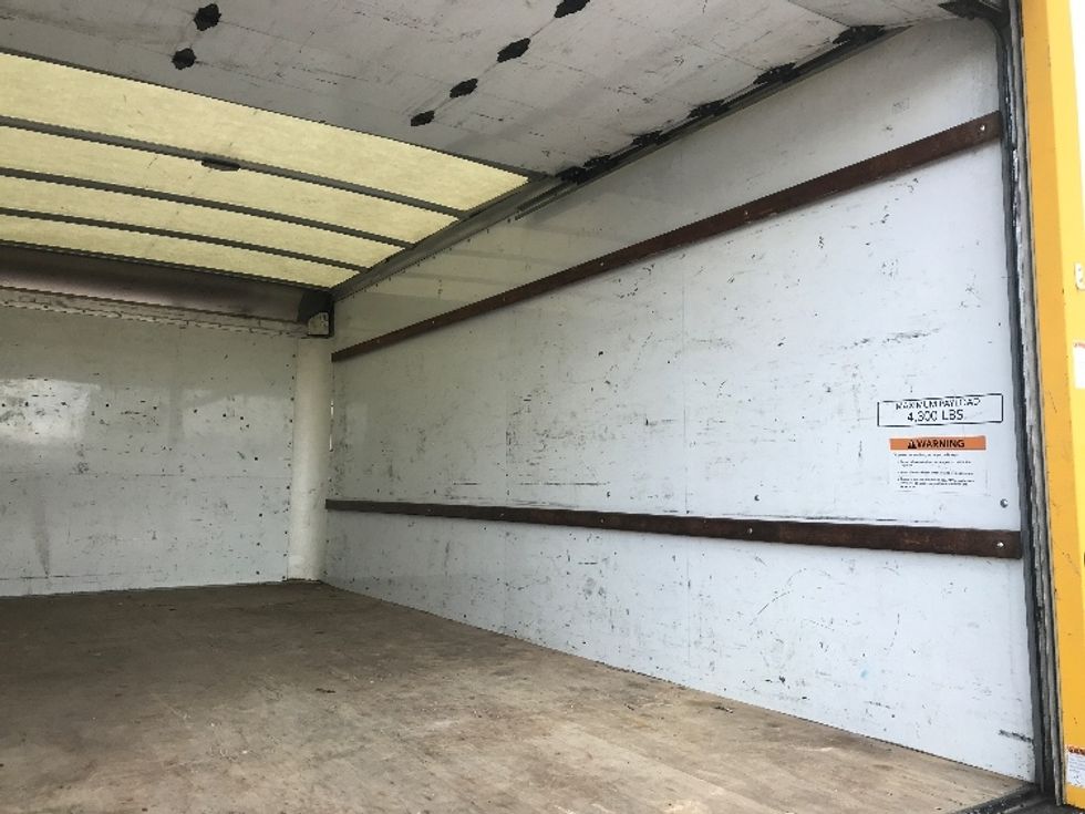 Light Duty Box Truck-Light and Medium Duty Trucks-GMC-2021-Savana G33903-Denton-TX-86,012\n\t\tmiles-$ 34,000 - Image 12