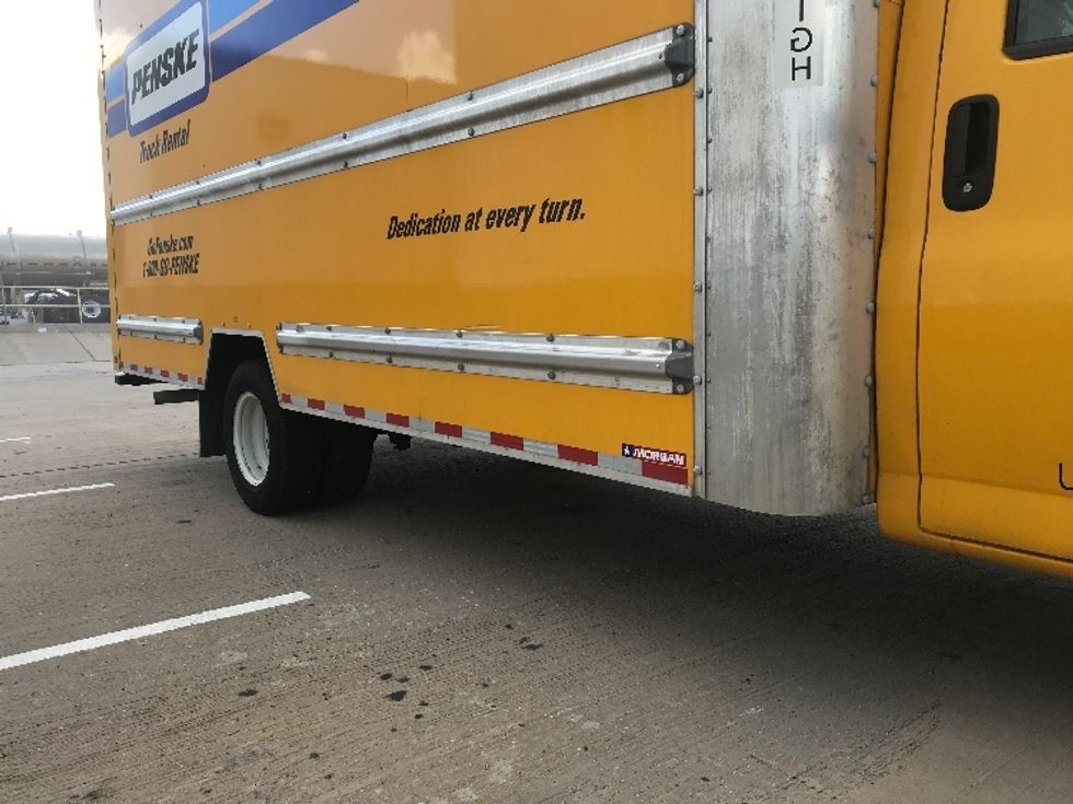 Light Duty Box Truck-Light and Medium Duty Trucks-GMC-2021-Savana G33903-Denton-TX-86,012\n\t\tmiles-$ 34,000 - Image 14