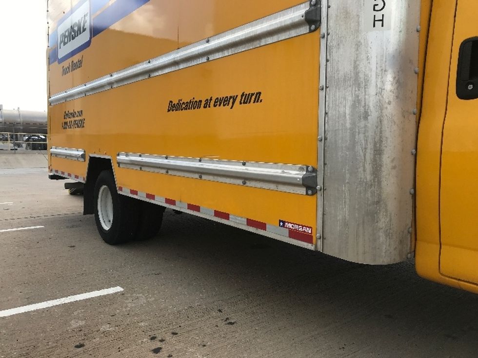 Light Duty Box Truck-Light and Medium Duty Trucks-GMC-2021-Savana G33903-Denton-TX-86,012\n\t\tmiles-$ 34,000 - Image 5