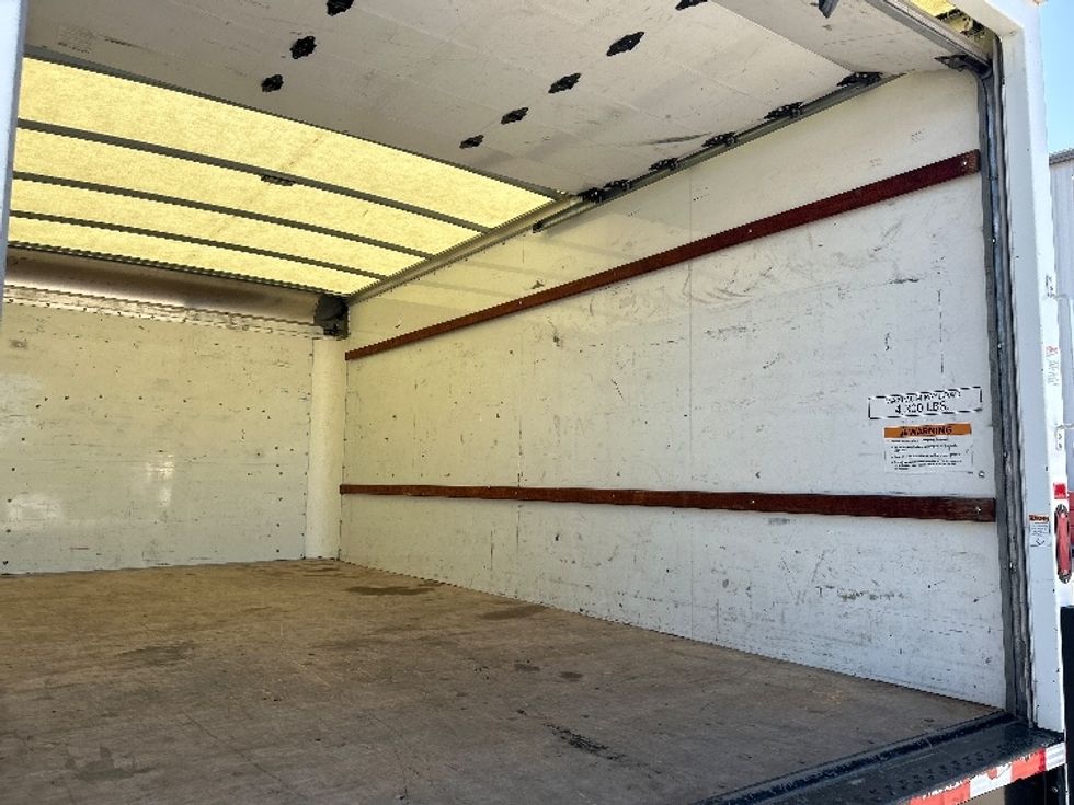 Light Duty Box Truck-Light and Medium Duty Trucks-GMC-2021-Savana G33903-Denton-TX-92,113\n\t\tmiles-$ 30,250 - Image 12