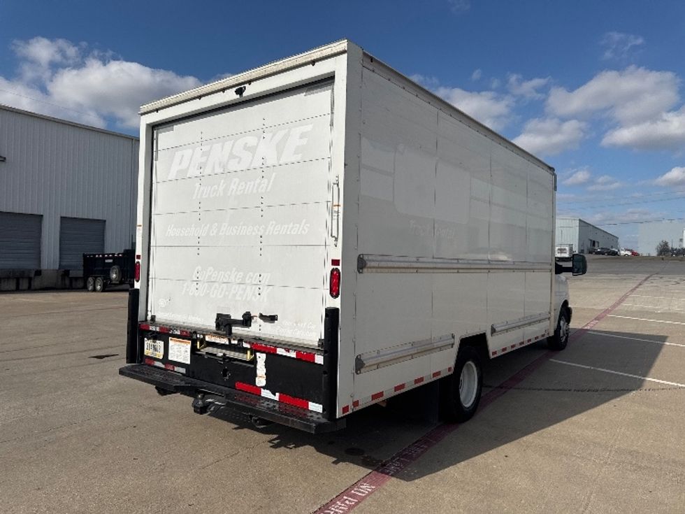 Light Duty Box Truck-Light and Medium Duty Trucks-GMC-2021-Savana G33903-Denton-TX-92,113\n\t\tmiles-$ 30,250 - Image 13
