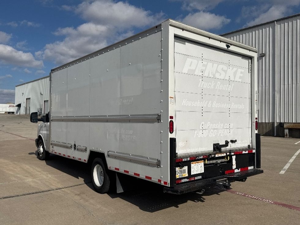 Light Duty Box Truck-Light and Medium Duty Trucks-GMC-2021-Savana G33903-Denton-TX-92,113\n\t\tmiles-$ 30,250 - Image 6