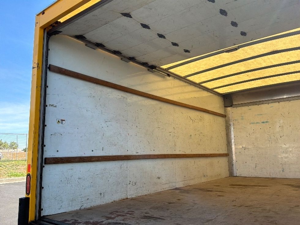Light Duty Box Truck-Light and Medium Duty Trucks-GMC-2021-Savana G33903-Denver-CO-107,042\n\t\tmiles-$ 23,000 - Image 10