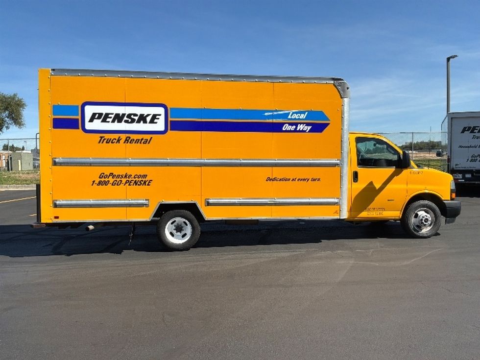 Light Duty Box Truck-Light and Medium Duty Trucks-GMC-2021-Savana G33903-Denver-CO-107,042\n\t\tmiles-$ 23,000 - Image 14