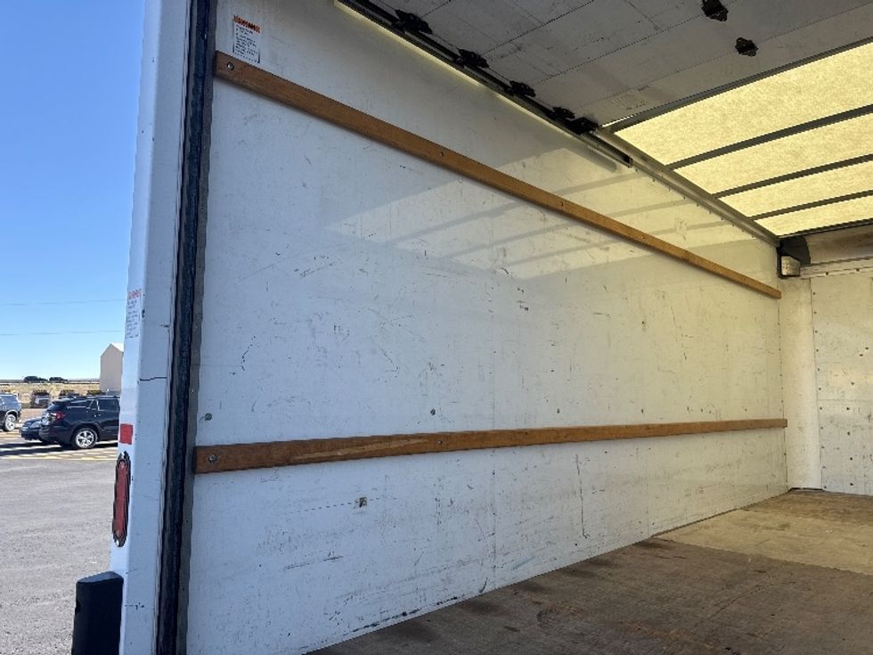Light Duty Box Truck-Light and Medium Duty Trucks-GMC-2021-Savana G33903-Denver-CO-73,867\n\t\tmiles-$ 34,250 - Image 11