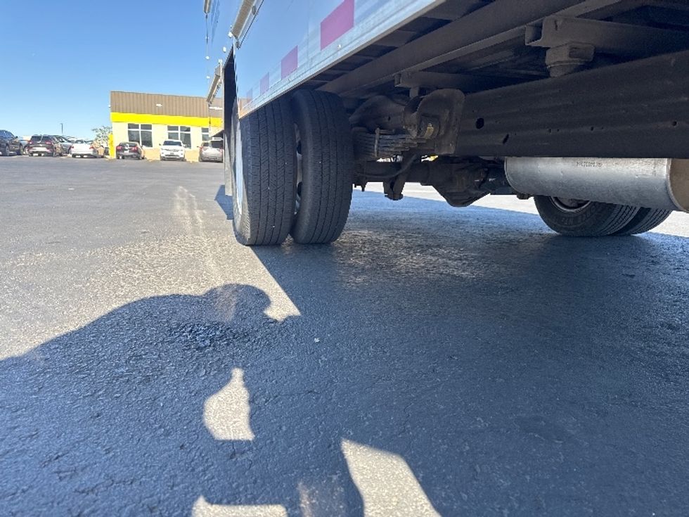Light Duty Box Truck-Light and Medium Duty Trucks-GMC-2021-Savana G33903-Denver-CO-73,867\n\t\tmiles-$ 34,250 - Image 14
