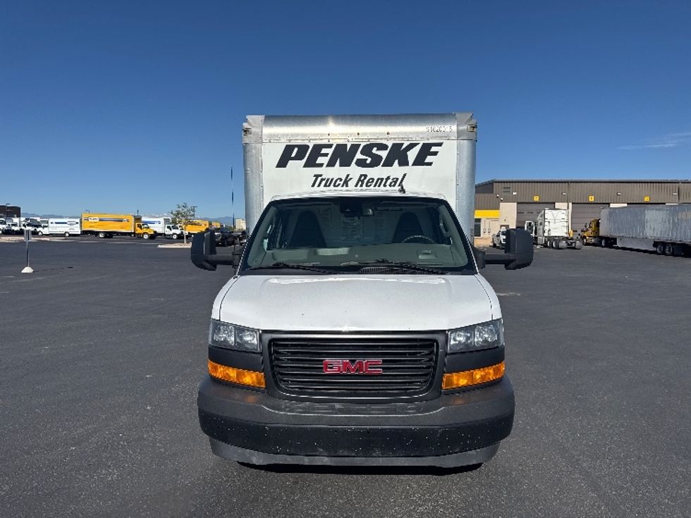 Light Duty Box Truck-Light and Medium Duty Trucks-GMC-2021-Savana G33903-Denver-CO-73,867\n\t\tmiles-$ 34,250 - Image 2