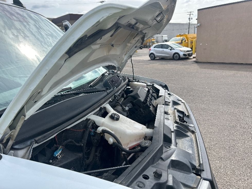 Light Duty Box Truck-Light and Medium Duty Trucks-GMC-2021-Savana G33903-Denver-CO-93,986\n\t\tmiles-$ 29,500 - Image 22