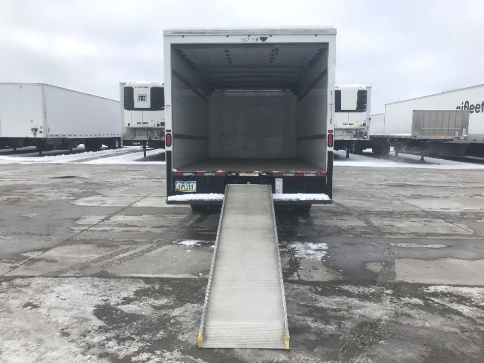 Light Duty Box Truck-Light and Medium Duty Trucks-GMC-2021-Savana G33903-Des Moines-IA-104,958\n\t\tmiles-$ 28,750 - Image 8