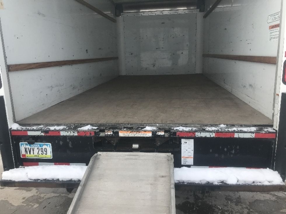 Light Duty Box Truck-Light and Medium Duty Trucks-GMC-2021-Savana G33903-Des Moines-IA-104,958\n\t\tmiles-$ 28,750 - Image 9