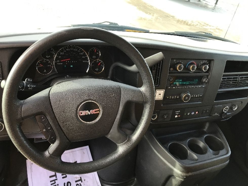 Light Duty Box Truck-Light and Medium Duty Trucks-GMC-2021-Savana G33903-Des Moines-IA-88,370\n\t\tmiles-$ 27,500 - Image 18