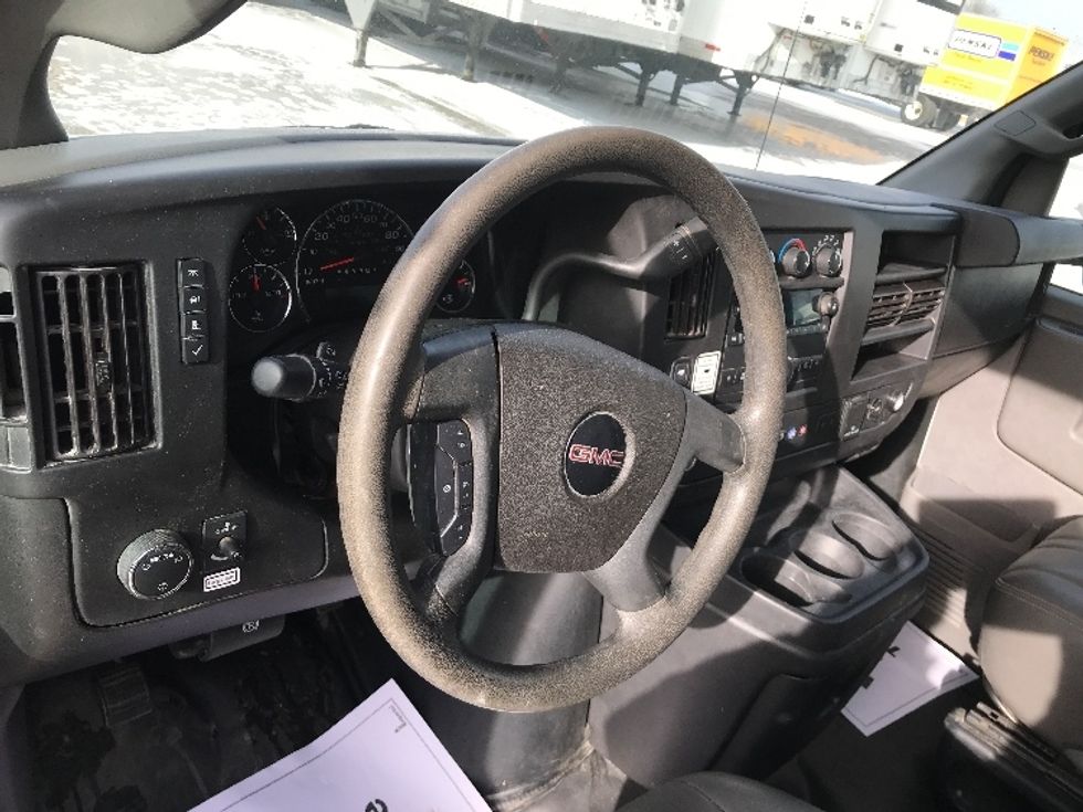 Light Duty Box Truck-Light and Medium Duty Trucks-GMC-2021-Savana G33903-Des Moines-IA-94,311\n\t\tmiles-$ 29,750 - Image 17