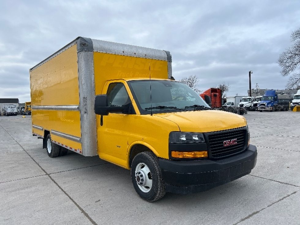 Light Duty Box Truck-Light and Medium Duty Trucks-GMC-2021-Savana G33903-Des Moines-IA-94,437\n\t\tmiles-$ 26,750 - Image 1