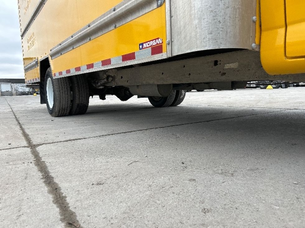 Light Duty Box Truck-Light and Medium Duty Trucks-GMC-2021-Savana G33903-Des Moines-IA-94,437\n\t\tmiles-$ 26,750 - Image 14