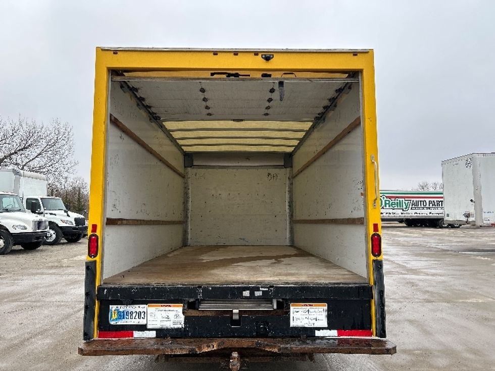 Light Duty Box Truck-Light and Medium Duty Trucks-GMC-2021-Savana G33903-Des Moines-IA-94,753\n\t\tmiles-$ 26,750 - Image 7