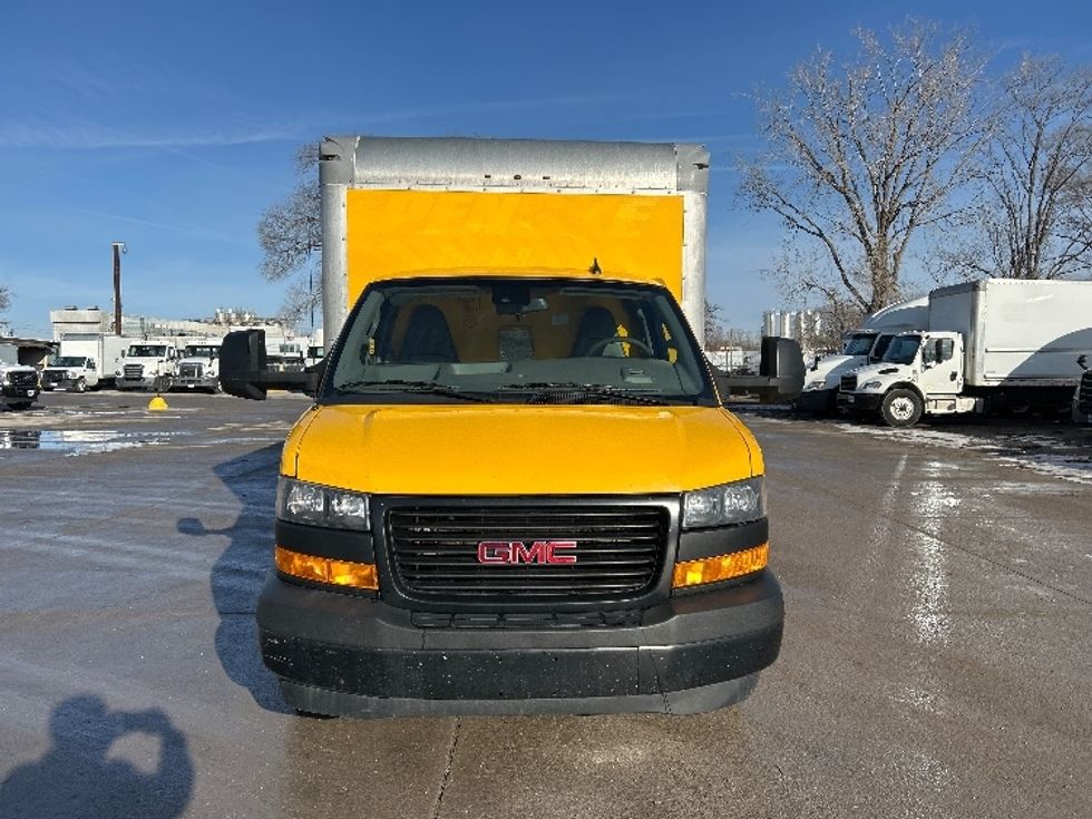 Light Duty Box Truck-Light and Medium Duty Trucks-GMC-2021-Savana G33903-Des Moines-IA-95,924\n\t\tmiles-$ 26,750 - Image 2