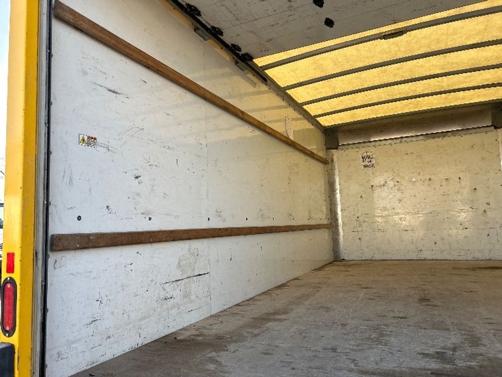 Light Duty Box Truck-Light and Medium Duty Trucks-GMC-2021-Savana G33903-Des Moines-IA-95,924\n\t\tmiles-$ 26,750 - Image 9