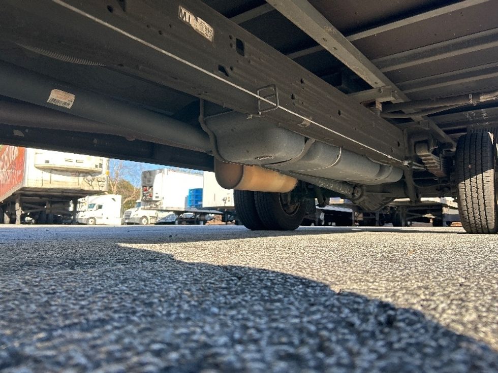 Light Duty Box Truck-Light and Medium Duty Trucks-GMC-2021-Savana G33903-Duluth-GA-100,270\n\t\tmiles-$ 30,750 - Image 5