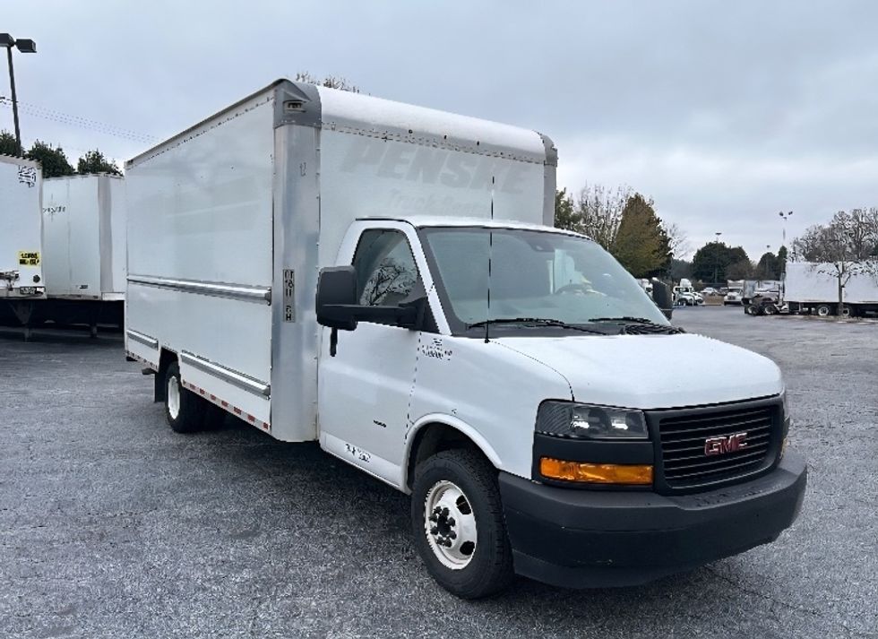 Light Duty Box Truck-Light and Medium Duty Trucks-GMC-2021-Savana G33903-Duluth-GA-100,857\n\t\tmiles-$ 30,750 - Image 1