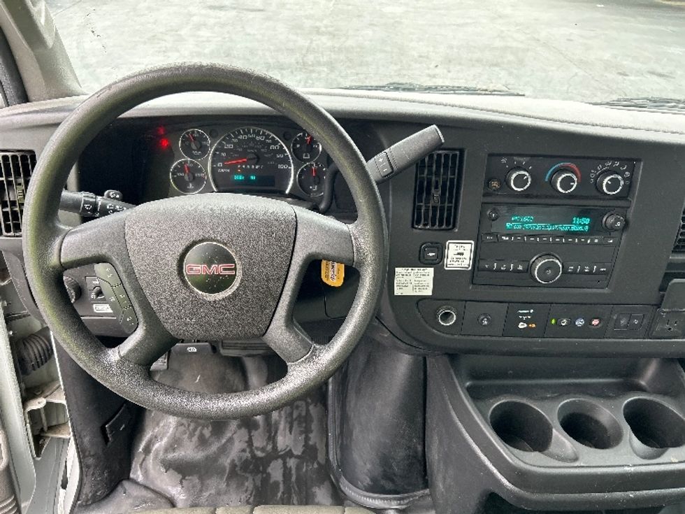 Light Duty Box Truck-Light and Medium Duty Trucks-GMC-2021-Savana G33903-Duluth-GA-100,857\n\t\tmiles-$ 30,750 - Image 18