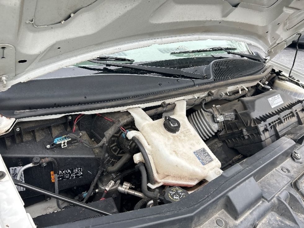 Light Duty Box Truck-Light and Medium Duty Trucks-GMC-2021-Savana G33903-Duluth-GA-100,857\n\t\tmiles-$ 30,750 - Image 23