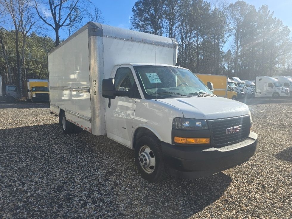 Light Duty Box Truck-Light and Medium Duty Trucks-GMC-2021-Savana G33903-Duluth-GA-105,419\n\t\tmiles-$ 30,000 - Image 1