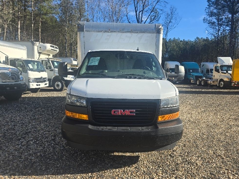 Light Duty Box Truck-Light and Medium Duty Trucks-GMC-2021-Savana G33903-Duluth-GA-105,419\n\t\tmiles-$ 30,000 - Image 2