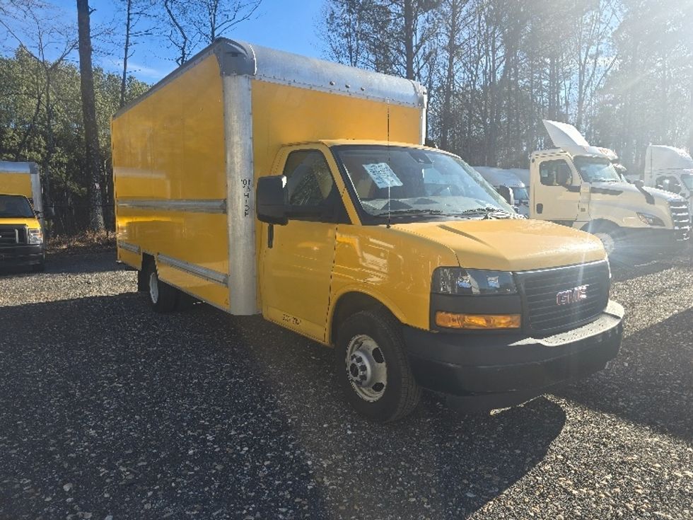 Light Duty Box Truck-Light and Medium Duty Trucks-GMC-2021-Savana G33903-Duluth-GA-107,860\n\t\tmiles-$ 26,750 - Image 1