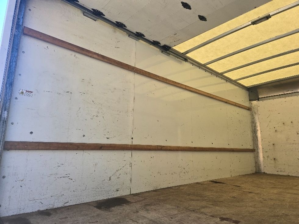 Light Duty Box Truck-Light and Medium Duty Trucks-GMC-2021-Savana G33903-Duluth-GA-109,510\n\t\tmiles-$ 29,500 - Image 10