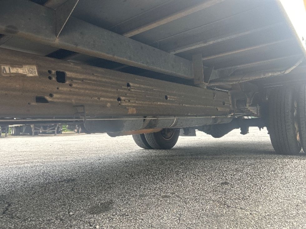 Light Duty Box Truck-Light and Medium Duty Trucks-GMC-2021-Savana G33903-Duluth-GA-116,818\n\t\tmiles-$ 25,000 - Image 5