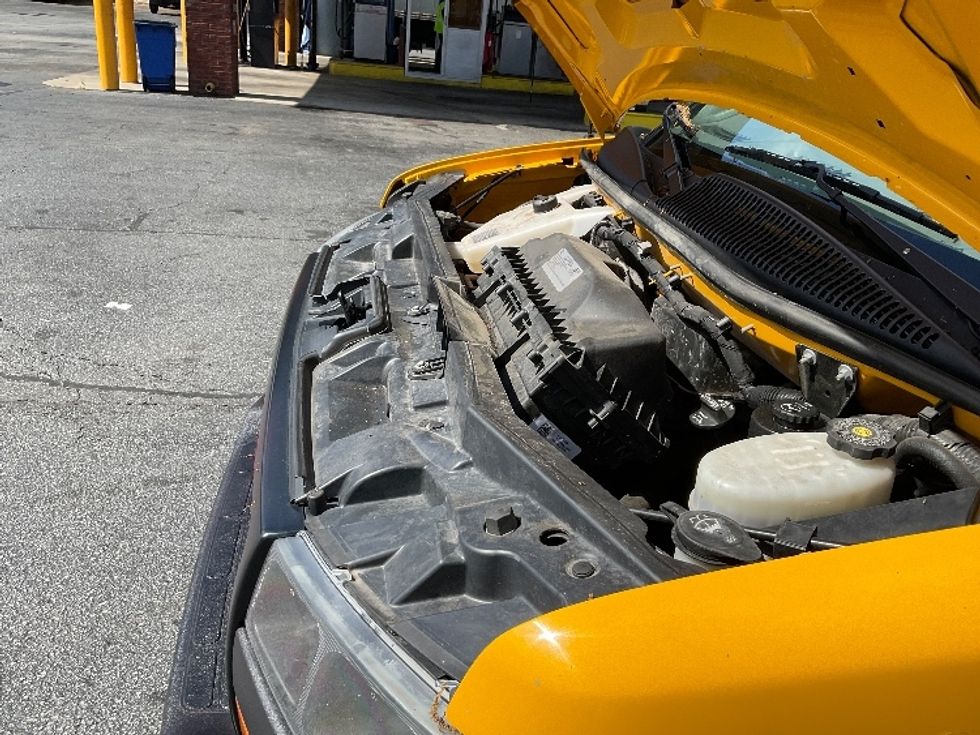 Light Duty Box Truck-Light and Medium Duty Trucks-GMC-2021-Savana G33903-Duluth-GA-85,964\n\t\tmiles-$ 28,750 - Image 24