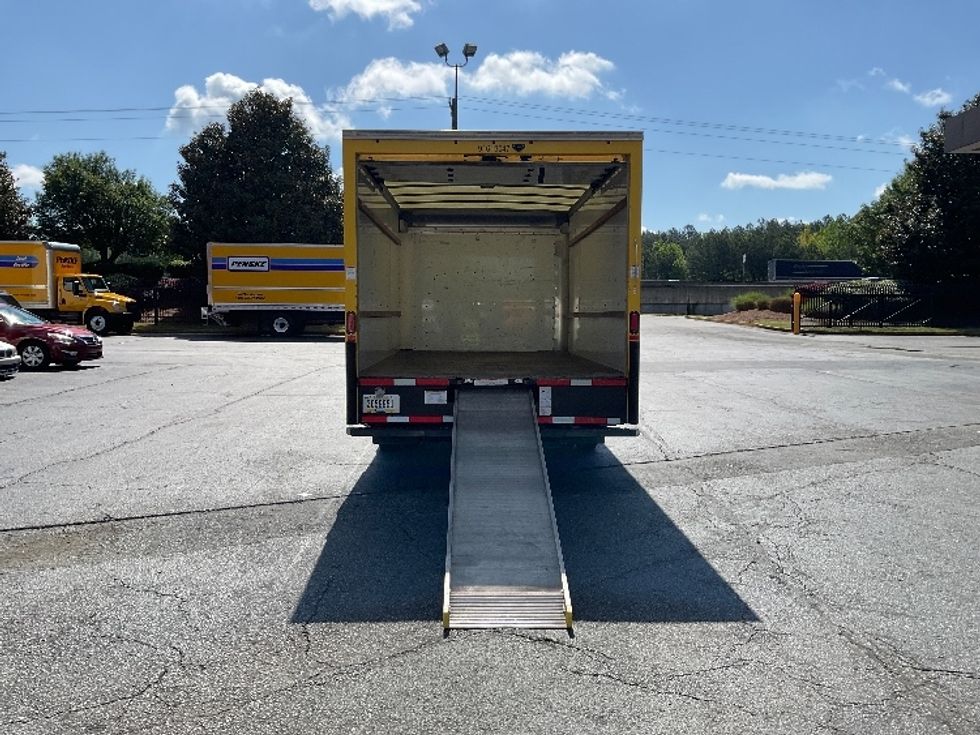 Light Duty Box Truck-Light and Medium Duty Trucks-GMC-2021-Savana G33903-Duluth-GA-85,964\n\t\tmiles-$ 28,750 - Image 9