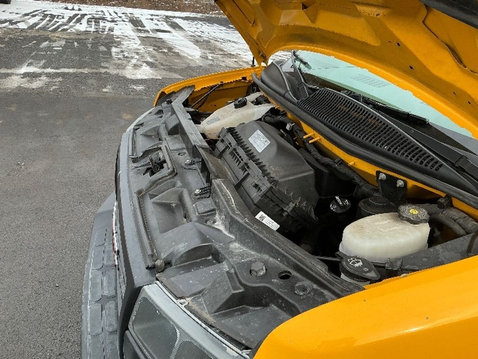 Light Duty Box Truck-Light and Medium Duty Trucks-GMC-2021-Savana G33903-Duncansville-PA-97,424\n\t\tmiles-$ 26,000 - Image 21