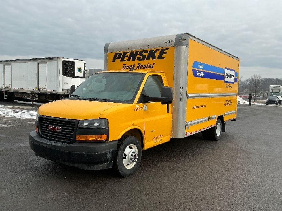 Light Duty Box Truck-Light and Medium Duty Trucks-GMC-2021-Savana G33903-Duncansville-PA-97,424\n\t\tmiles-$ 26,000 - Image 3
