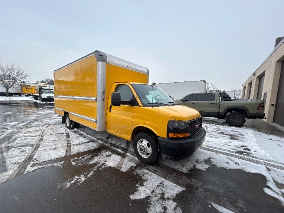 Light Duty Box Truck-Light and Medium Duty Trucks-GMC-2021-Savana G33903-Eagan-MN-100,816\n\t\tmiles-$ 26,750 - Image 1