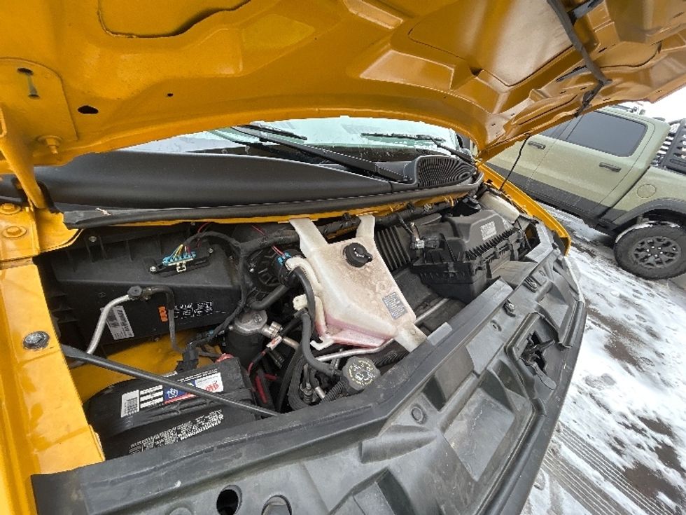 Light Duty Box Truck-Light and Medium Duty Trucks-GMC-2021-Savana G33903-Eagan-MN-100,816\n\t\tmiles-$ 26,750 - Image 23