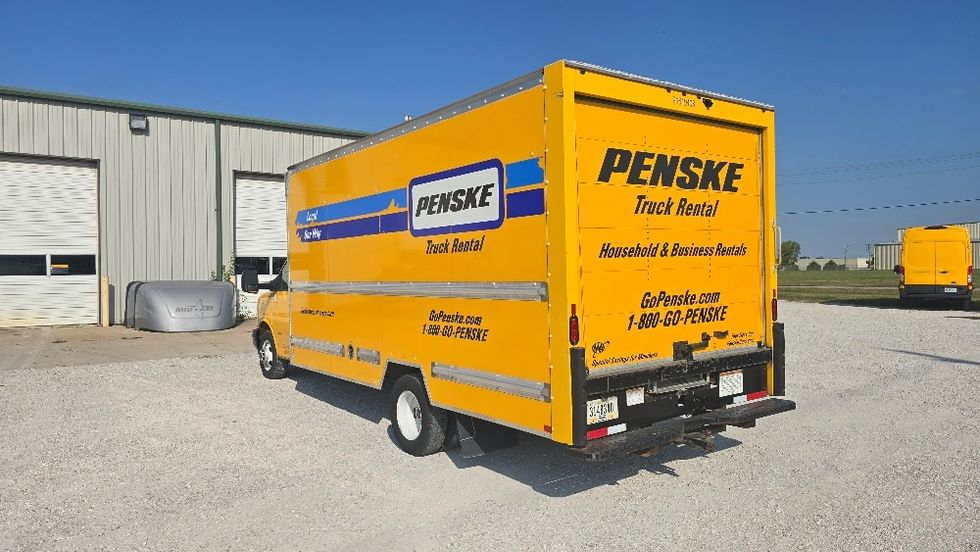 Light Duty Box Truck-Light and Medium Duty Trucks-GMC-2021-Savana G33903-Earth City-MO-107,944\n\t\tmiles-$ 22,750 - Image 6