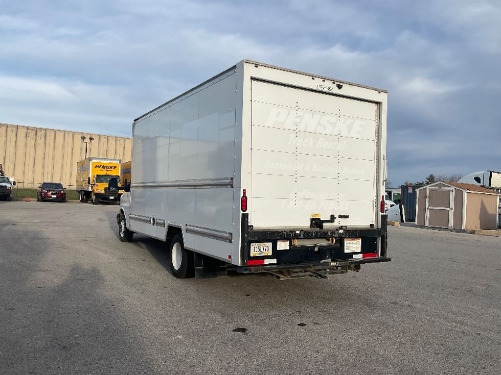 Light Duty Box Truck-Light and Medium Duty Trucks-GMC-2021-Savana G33903-Earth City-MO-169,841\n\t\tmiles-$ 20,000 - Image 5