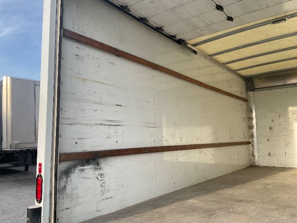 Light Duty Box Truck-Light and Medium Duty Trucks-GMC-2021-Savana G33903-Earth City-MO-169,841\n\t\tmiles-$ 20,000 - Image 9