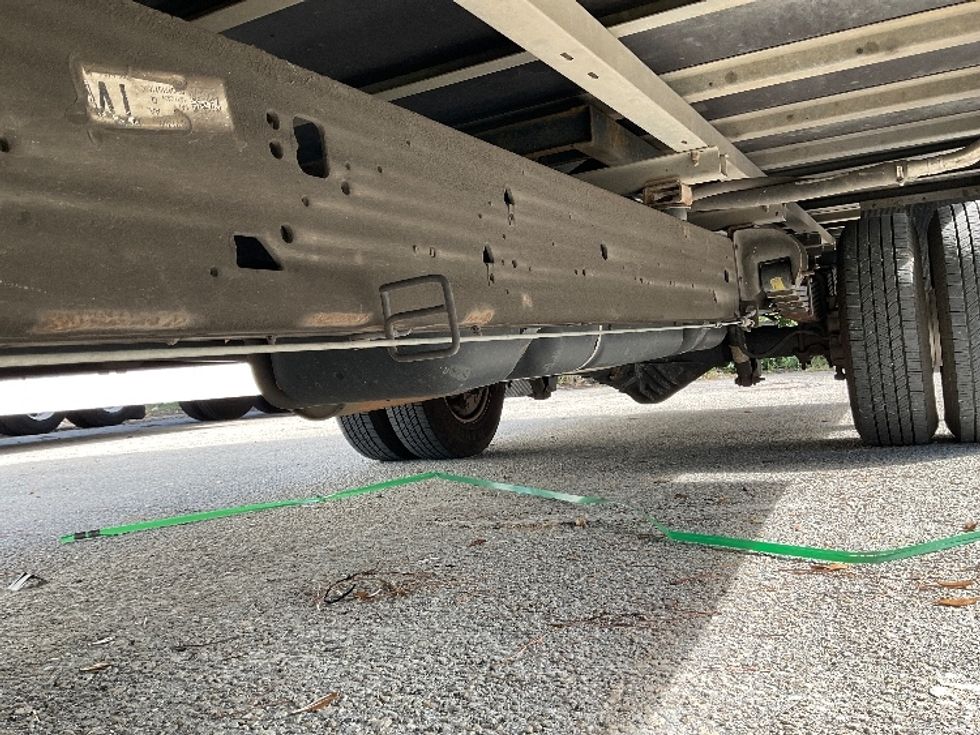 Light Duty Box Truck-Light and Medium Duty Trucks-GMC-2021-Savana G33903-Earth City-MO-81,689\n\t\tmiles-$ 31,250 - Image 5