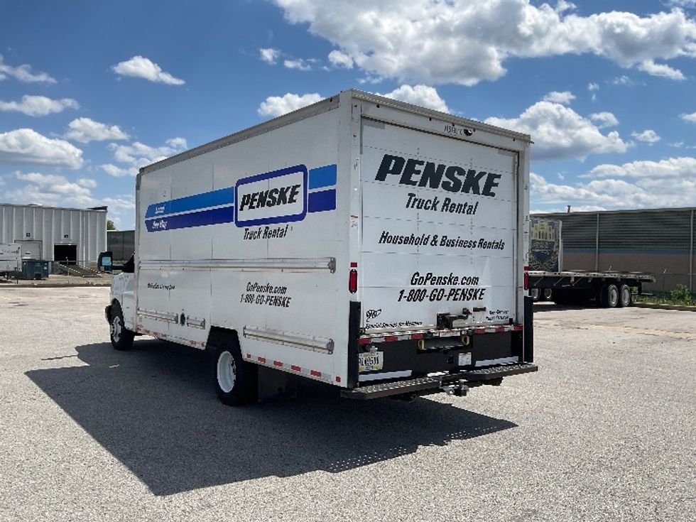 Light Duty Box Truck-Light and Medium Duty Trucks-GMC-2021-Savana G33903-Earth City-MO-89,451\n\t\tmiles-$ 31,000 - Image 6
