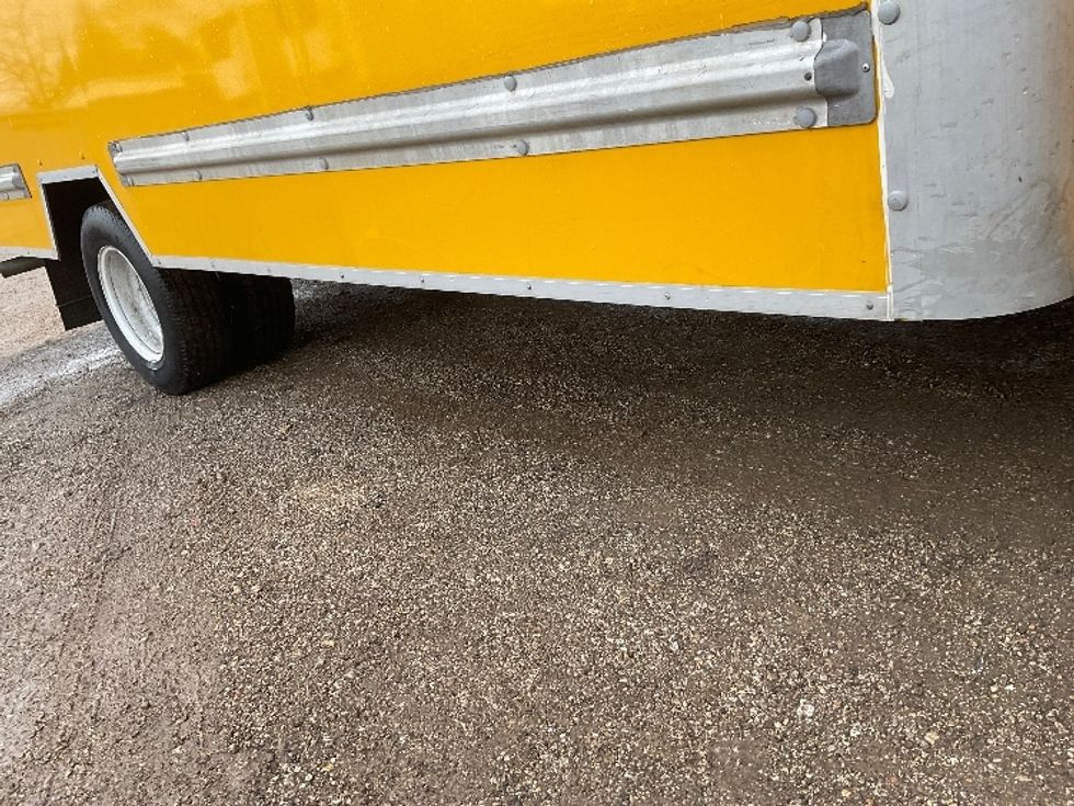 Light Duty Box Truck-Light and Medium Duty Trucks-GMC-2021-Savana G33903-East Chicago-IN-104,714\n\t\tmiles-$ 26,500 - Image 14