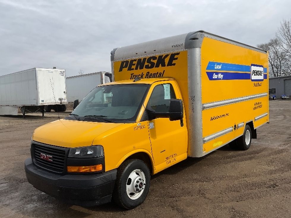 Light Duty Box Truck-Light and Medium Duty Trucks-GMC-2021-Savana G33903-East Chicago-IN-104,714\n\t\tmiles-$ 26,500 - Image 3