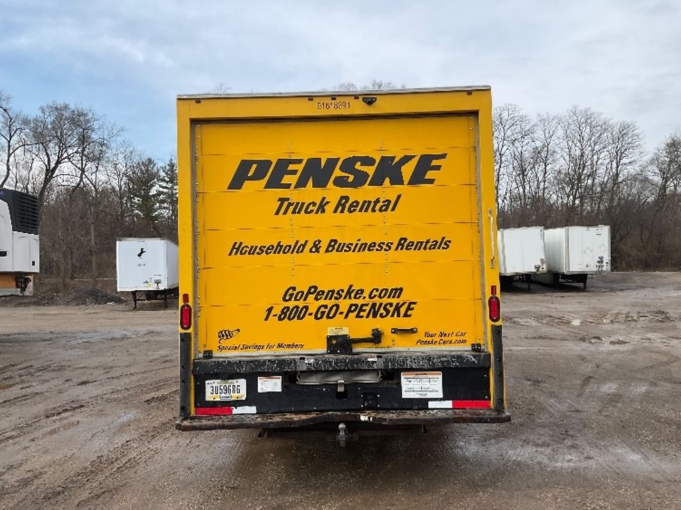 Light Duty Box Truck-Light and Medium Duty Trucks-GMC-2021-Savana G33903-East Chicago-IN-104,714\n\t\tmiles-$ 26,500 - Image 7