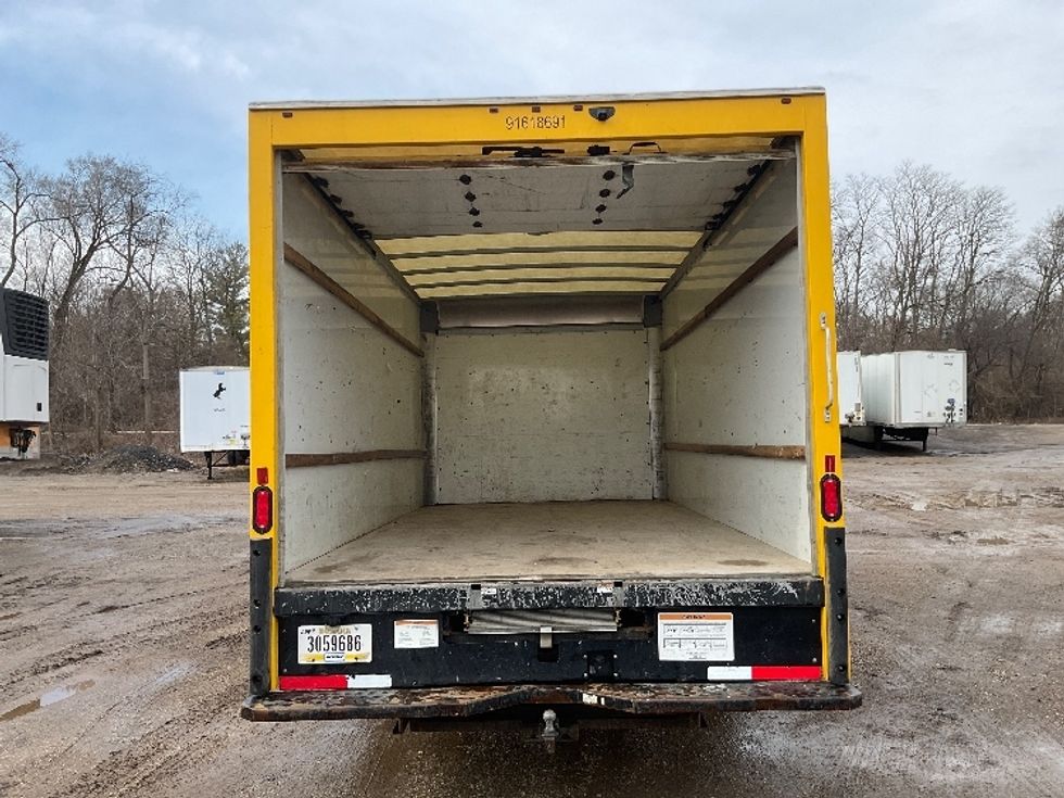 Light Duty Box Truck-Light and Medium Duty Trucks-GMC-2021-Savana G33903-East Chicago-IN-104,714\n\t\tmiles-$ 26,500 - Image 8
