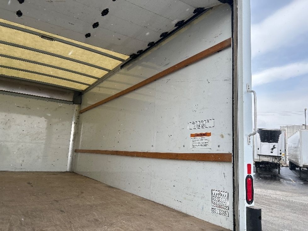 Light Duty Box Truck-Light and Medium Duty Trucks-GMC-2021-Savana G33903-East Chicago-IN-105,732\n\t\tmiles-$ 29,250 - Image 11
